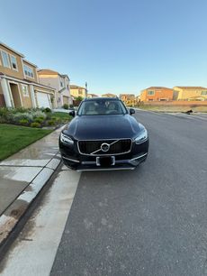 Used 2017 Volvo XC90 T5 Momentum w/ Vision Package