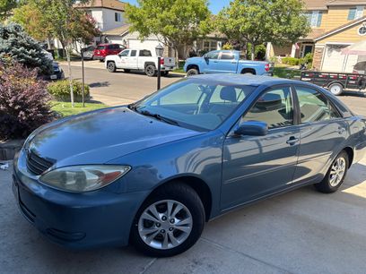 Used 2004 Toyota Camry LE