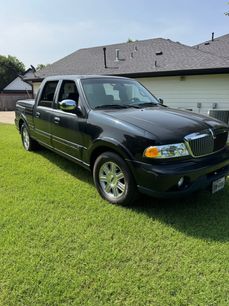 Used 2002 Lincoln Blackwood