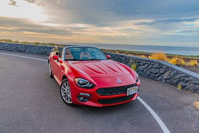Used 2020 FIAT 124 Spider Lusso w/ Convenience Group