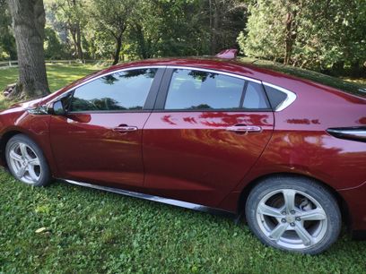 Used 2017 Chevrolet Volt LT w/ Comfort Package
