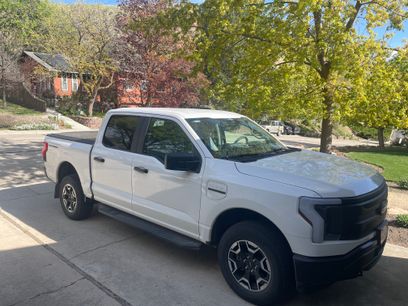 Used 2023 Ford F150 Lightning 4x4 SuperCrew