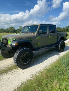 Used 2020 Jeep Gladiator Sport w/ Quick Order Package 24S