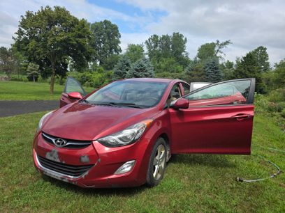 Used 2012 Hyundai Elantra GLS w/ Preferred Pkg 3