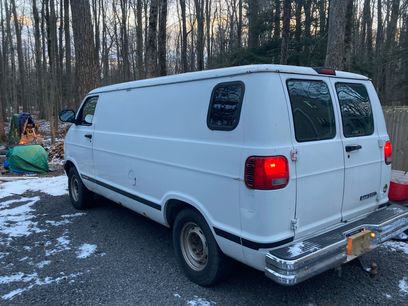 Used 2001 Dodge B2500