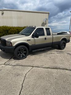 Used 2000 Ford F250 2WD SuperCab Super Duty