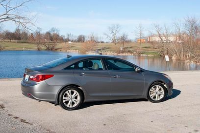 Used 2011 Hyundai Sonata Limited w/ Navigation Pkg 5