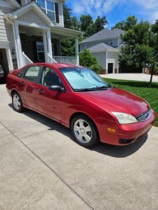 Used 2005 Ford Focus SES