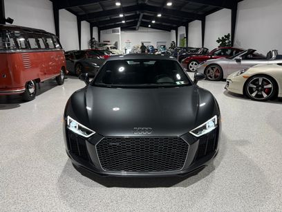 Used 2017 Audi R8 V10