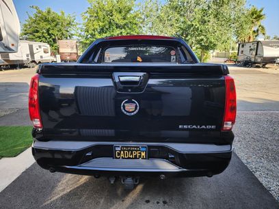 Used 2013 Cadillac Escalade EXT Premium