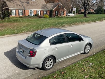 Used 2011 Nissan Sentra 2.0 SR w/ Convenience Pkg