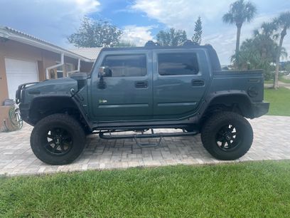 Used 2005 HUMMER H2 SUT w/ Preferred Equipment Group