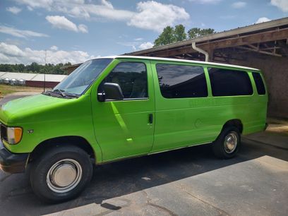 Used 2000 Ford E-350 and Econoline 350 Club Wagon