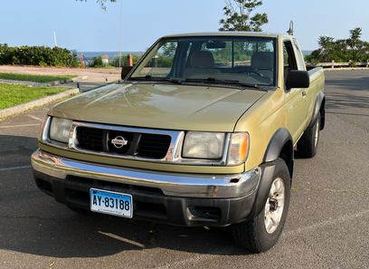 Used 1998 Nissan Frontier SE