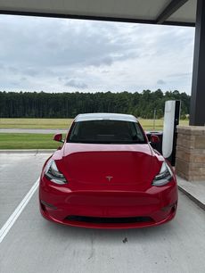 Used 2022 Tesla Model Y Long Range