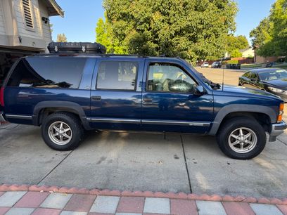 Used 1999 Chevrolet Suburban 4WD w/ Preferred Equipment Group 3