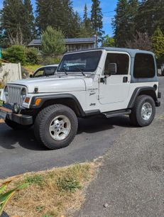 Used 2001 Jeep Wrangler Sport