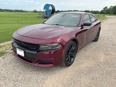 Used 2018 Dodge Charger SXT w/ Blacktop Package