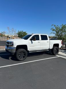 Used 2018 Chevrolet Silverado 1500 LT w/ All Star Edition