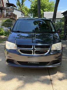 Used 2014 Dodge Grand Caravan SXT