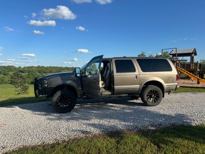 Used 2005 Ford Excursion Limited