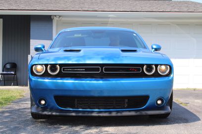 Used 2016 Dodge Challenger R/T Scat Pack w/ Leather Interior Group
