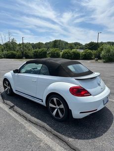 Used 2016 Volkswagen Beetle R-Line SE