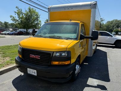 Used 2018 GMC Savana 3500 Extended w/ Driver Convenience Package
