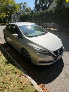 Used 2021 Nissan Leaf SV w/ SV Technology Package