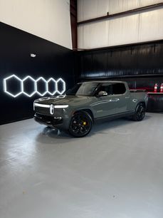 Used 2022 Rivian R1T Launch Edition