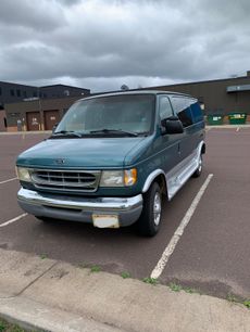 Used 1998 Ford E-350 and Econoline 350 Club Wagon