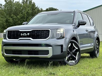 Used 2023 Kia Telluride EX