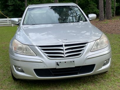 Used 2011 Hyundai Genesis 3.8 w/ Technology Pkg 4