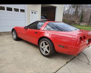 Used 1992 Chevrolet Corvette Coupe