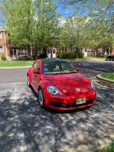 Used 2013 Volkswagen Beetle 2.5