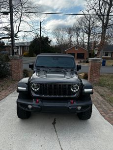 Used 2024 Jeep Wrangler Rubicon