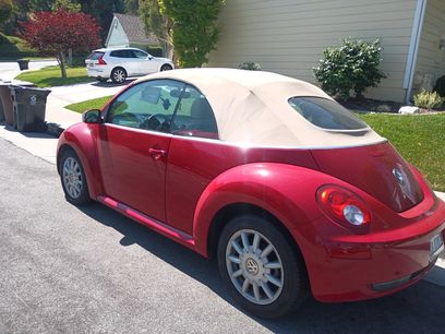 Used 2006 Volkswagen Beetle Convertible w/ Package 1