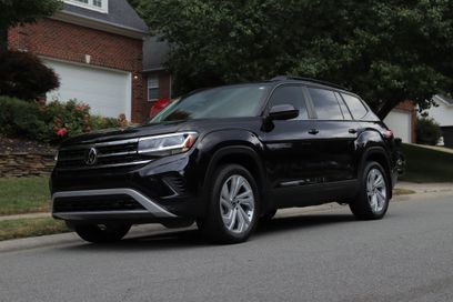 Used 2022 Volkswagen Atlas SE