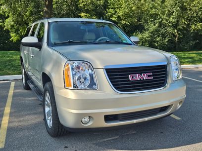 Used 2007 GMC Yukon XL SLT w/ SLT Preferred Equipment Group