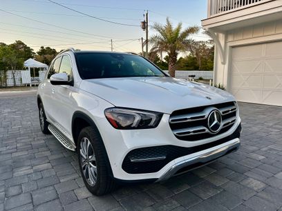 Used 2022 Mercedes-Benz GLE 350 4MATIC w/ Premium Package