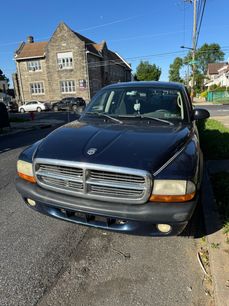 Used 2004 Dodge Dakota Sport w/ PWR Convenience Group