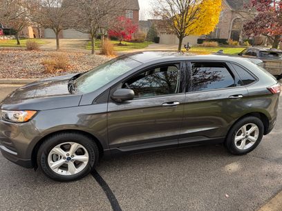 Used 2019 Ford Edge SE