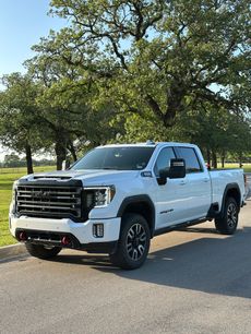 Used 2022 GMC Sierra 2500 AT4 w/ AT4 Premium Plus Package