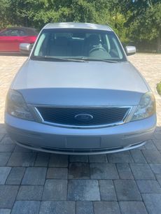 Used 2006 Ford Five Hundred SE