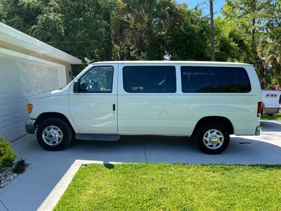 Used 2006 Ford E-350 and Econoline 350 XLT
