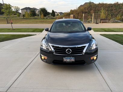 Used 2013 Nissan Altima 3.5 SL w/ Technology Pkg
