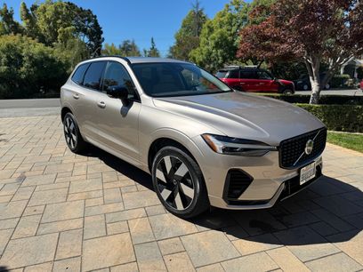 Used 2025 Volvo XC60 T8 Plus w/ Protection Package Premier