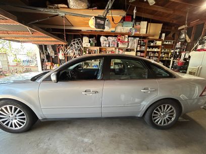 Used 2005 Mercury Montego Premier