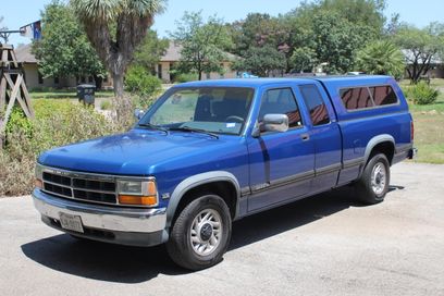 Used 1992 Dodge Dakota 2WD Club Cab