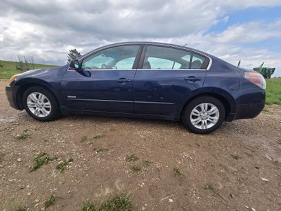 Used 2011 Nissan Altima Hybrid Sedan